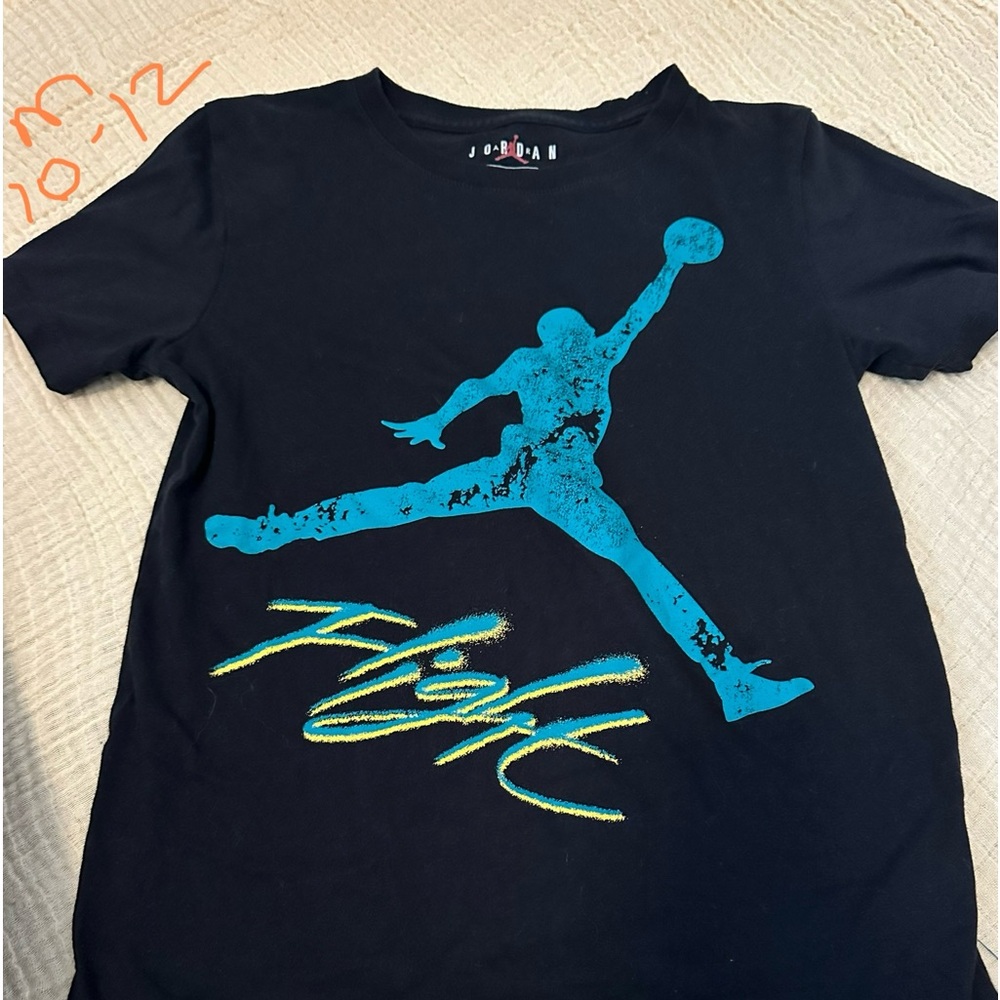 Bundle of 16 shirts, 10-12